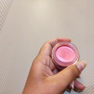 Makeup Revolution Mousse Blush