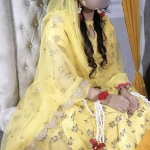 Bride Lahenga Choli With Dupatta