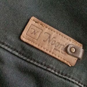 Jeans 38 Inc.