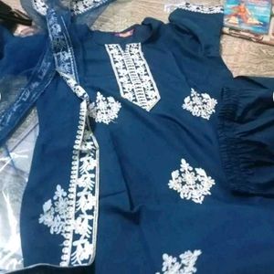 Women Blue Kurta Set