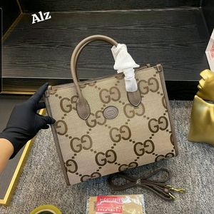 Gucci HANDBAGS