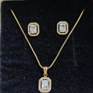 Pendant Set With Earrings