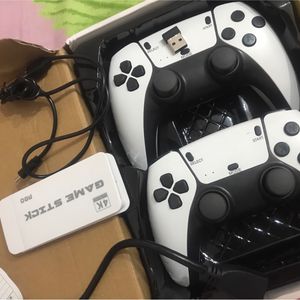 Video Game Stick 4K  (7 Days Old)