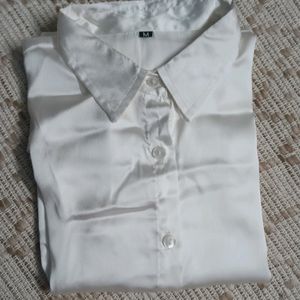 It's Royale White Formal shirts