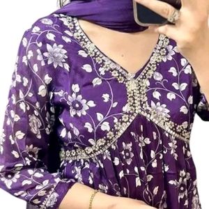 Women Kurta Pant Dupatta Set Purple