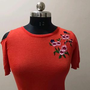 very good condition top with embroidery design