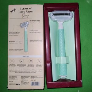 Carmesi Body Razor