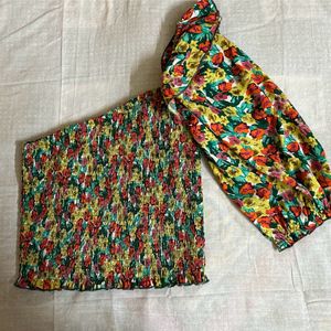 Berrylush Smocked Floral Top