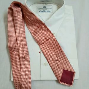 Red Design Men' Tie (New)