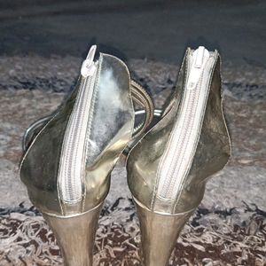 Beautiful ROCIA By  Regal Women's Silver Heels