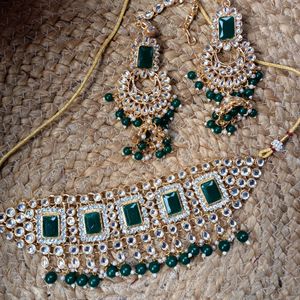 Green kundan Jewellery Set For Women