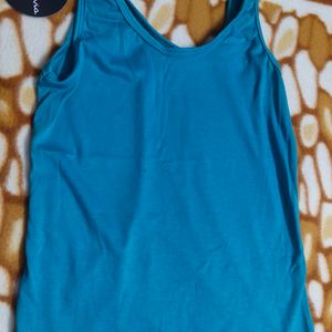 CLOVIA CAMISOLETANK TOP IN TURQUOISE BLUE