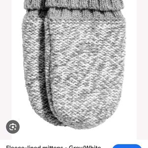 H&M Fleece Lined Mittens