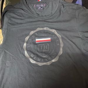 Tommy Hilfiger T Shirt