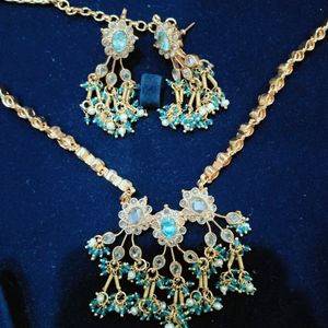 Elegant Blue, White and Golden Jewelry Set