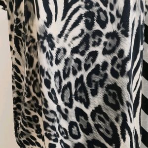 Plus Size Animal Print Top