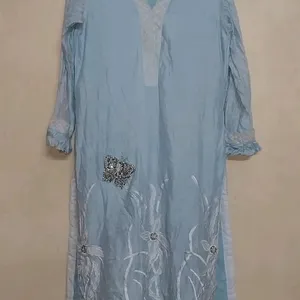 Very Beautiful Pakistani Kurti