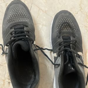 Men Shoes