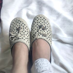 Comfortable Beige Flats