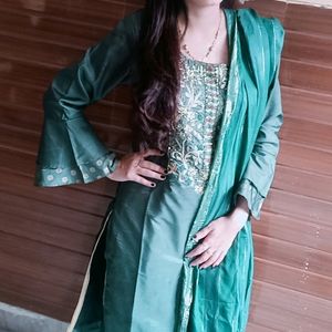 Kurta Set With Dupatta