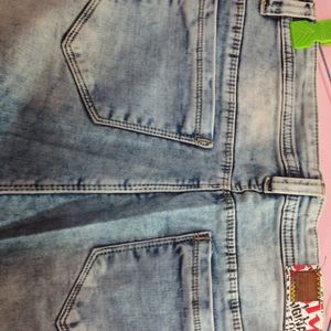 Slim Fit Fashionable Jeans