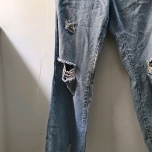 Cutout Ripped Jeans