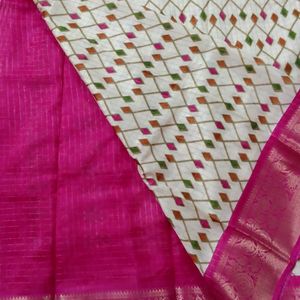 Price Fixed-New Fancy Design Pattu Saree