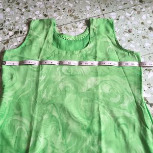 Green Kurti