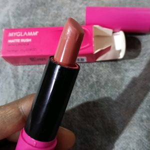 Myglamm Matte Rush Mini Lipstick