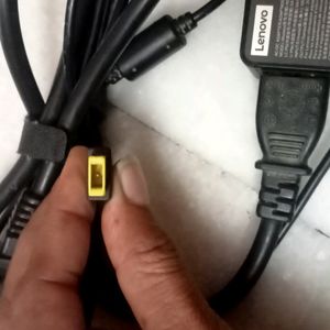 LENOVO NEW AND ORIGINAL 45 WATT LAPTOP CHARGER