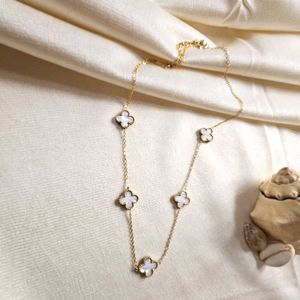 Anti-tarnish 5 Four Clover Long Chain necklace