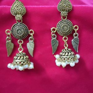 Gold Antique Earrings