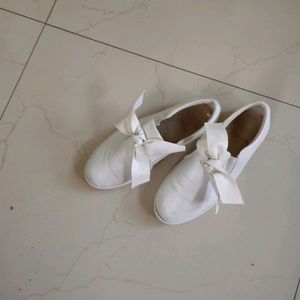 Women White Casual Shoes With Bow Tie Cute Trendy