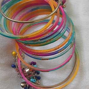 Iam Selling Colour Bangles