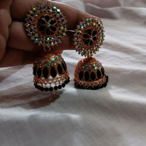 Jhumka Earing Set