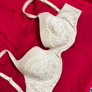 Victoria Secret Wired Padded Bra