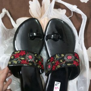 Very Beautiful Flat Sandal