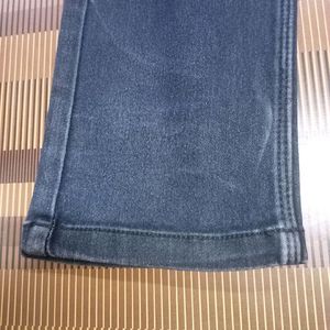 Nave Blue Jeans For Daily Wear