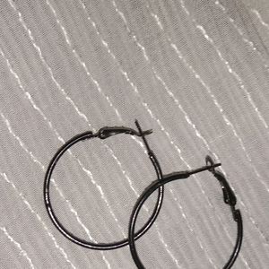 Black Plated  Round Hoop Earrings