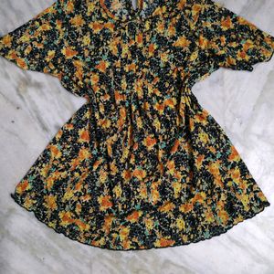 Trendy Floral Top For Women