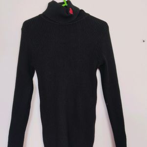 Black High Neck Sweater For Winter Wear