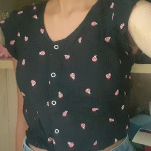 Cute Crop Top With A Knot