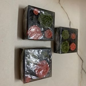 Handmade Set Of 4 Fancy  Charcoal Soaps