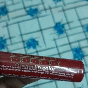 3 Combo Mattc Lipstik Maroon, Kajal,eyeliner