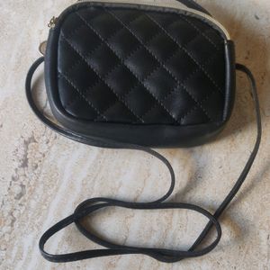 Black Mini Sling Bag 😍