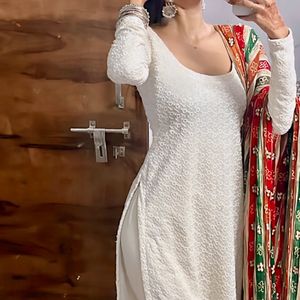 Chikankari Off White Deep Neck Kurta With Leggings