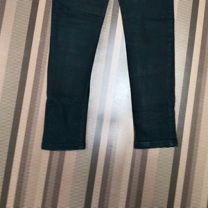 S-37 Size 28 Slim Fit Women Denim Jeans