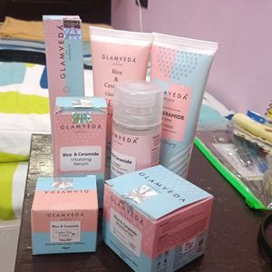 GLAMVEDA SKINCARE PRODUCTS FOR GLASS SKIN