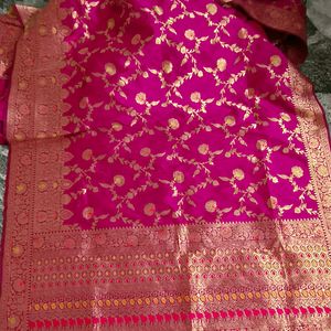 Hot Pink Majenta Banarsi Saree