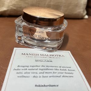 Manish Malhotra - Tulsi Cleansing Foam Gel